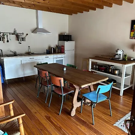 Les Deux Au Dessus De La Colline Homestay