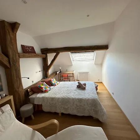 Habitación en casa particular Les Deux Au Dessus De La Colline