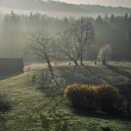 Les Deux Au Dessus De La Colline