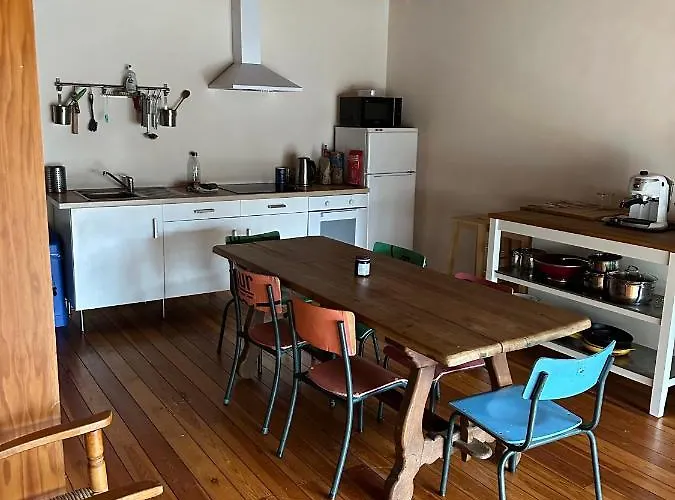 Les Deux Au Dessus De La Colline