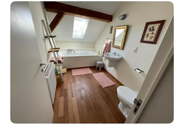 Les Deux Au Dessus De La Colline