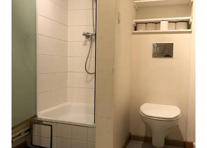 בית אירוח Les Deux Au Dessus De La Colline